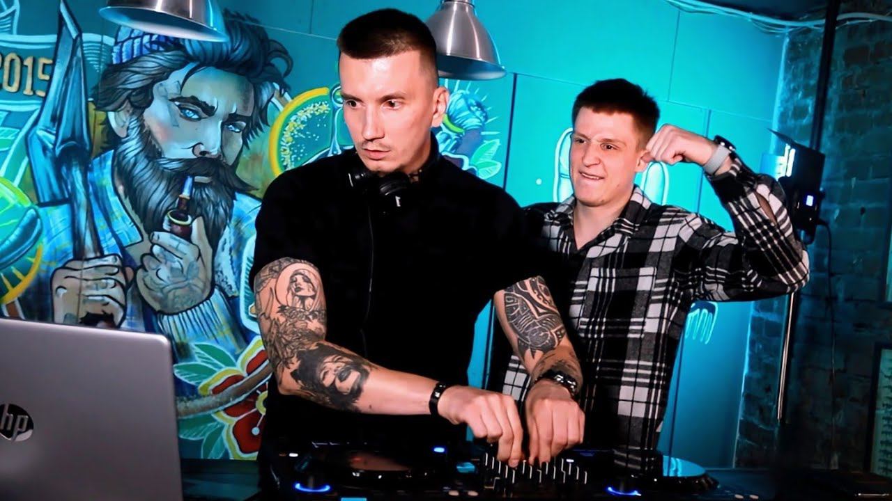 JUMP UP ПРОТИВ DEEP DRUM&BASS [БИТВА ЖАНРОВ №3] смотреть онлайн
