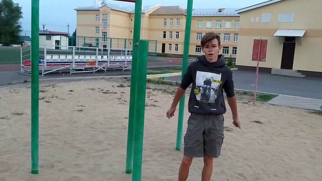 КАК НАУЧИТЬСЯ ВЫХОД ИЗ ПОД ТУРНИКА? смотреть онлайн