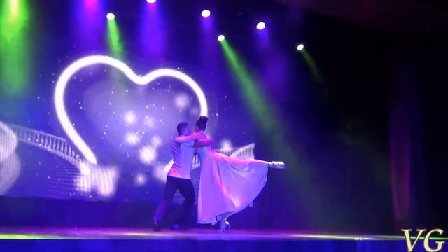 76 Мексиканські танці. Mexican dance. Mexico. Yucatan. Cancun смотреть онлайн