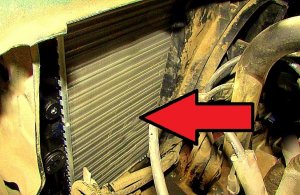 Почему двигатель кипит, а радиатор холодный?