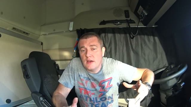 Для чего у полуприцепа(фуры) поднимается ось(ленивец)???#ленивец#ось смотреть онлайн