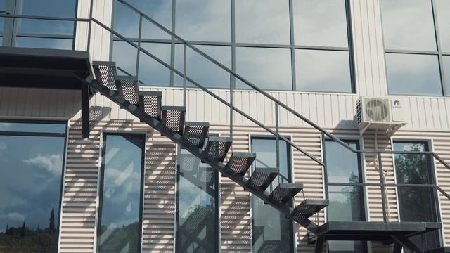 Алюминиевые окна и двери на даче смотреть онлайн