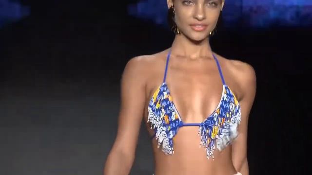 LETICIA VIGNA Fashion Model