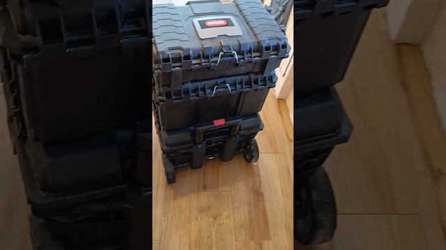 ящик для инструмента на колесах keter. рекомендую смотреть онлайн