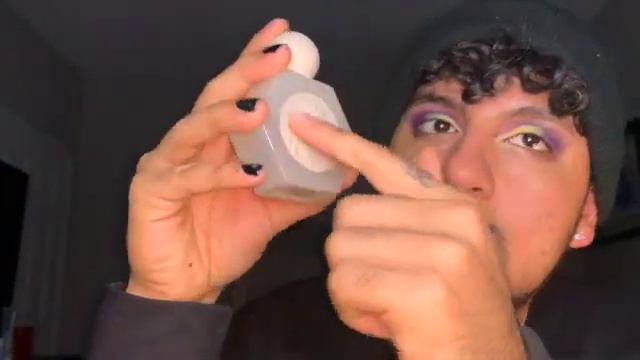 Kris Jenner x KKW Fragrance review смотреть онлайн