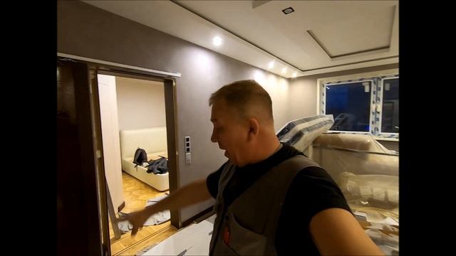 Холодильник мешает установке дверей Разгадка странной ситуации Часть 2 смотреть онлайн
