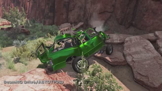 #014_Эпические прыжки на скоростном автомобиле – BeamNG Drive _ Автотрэш.mp4