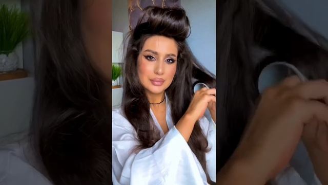 Салонная укладка дома? Бигуди 45мм и 55мм, фиксирующий лак Moroccanoil? смотреть онлайн