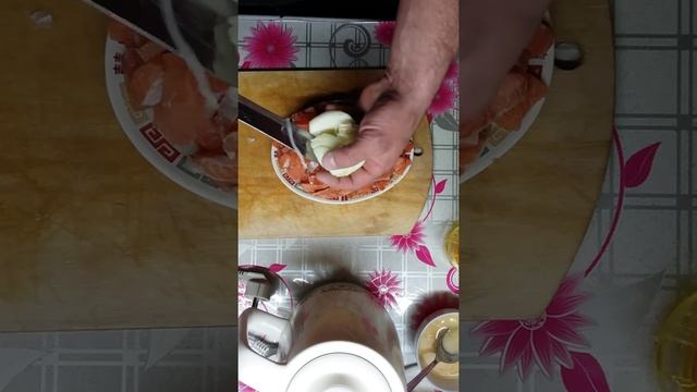 Простые кулинарные рецепты от Старого(2).Солим кету. смотреть онлайн