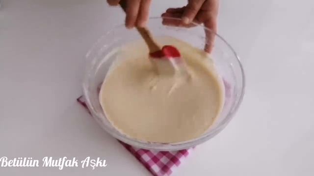SÜNGER GİBİ YUMUŞACIK PANKEK TARİFİ ???