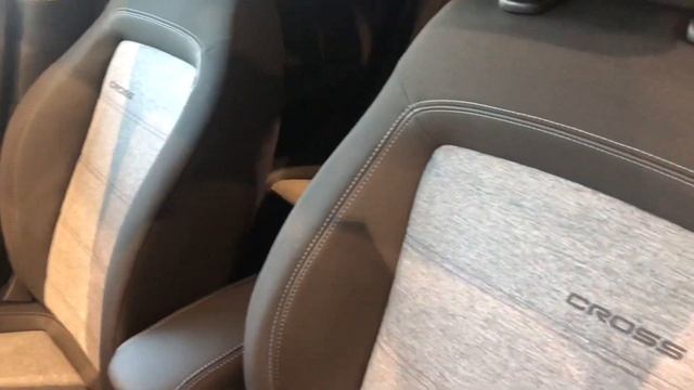 FIAT TIPO CROSS смотреть онлайн
