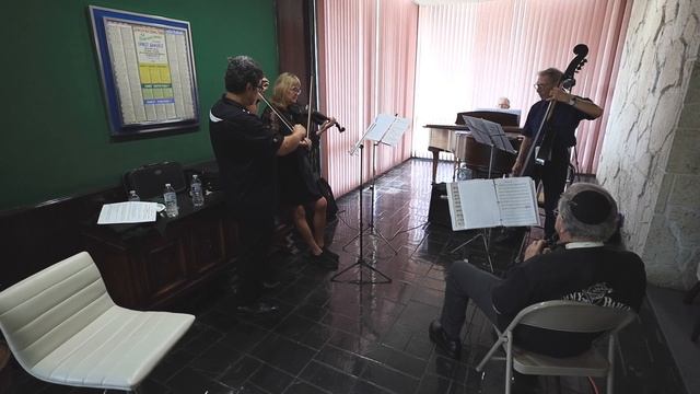 Point East Music Club director's cut смотреть онлайн