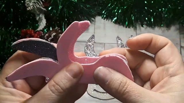 Новогодние бычки из глиттерного фоамирана, игрушки на Ёлку смотреть онлайн