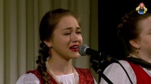 «В ЛЕСУ РОДИЛАСЬ ЕЛОЧКА», поёт ансамбль «ПТАШИЦА» на концерте в гостях у «Митрофановны»
