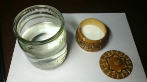 Поставьте стакан воды в доме. И вы увидите, что произойдёт!