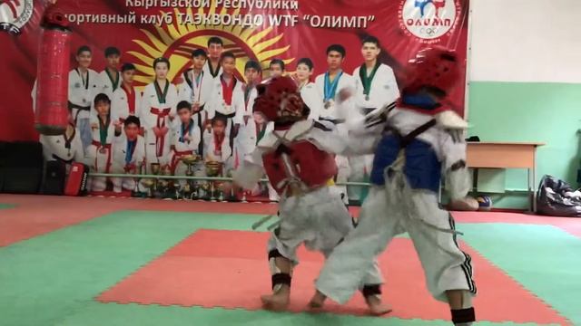 Таэквондо дети, Вертушка в голову синий мой сын Данил ???? ему 5,5лет смотреть онлайн