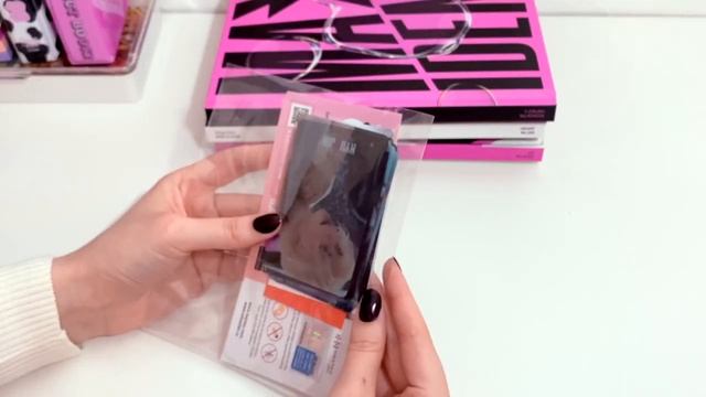 ֪ ?? ۫ распаковка альбомов Stray Kids - Maxident ⋆｡˚ (T-Crush, Heart & Go Ver.) unboxing смотреть онлайн