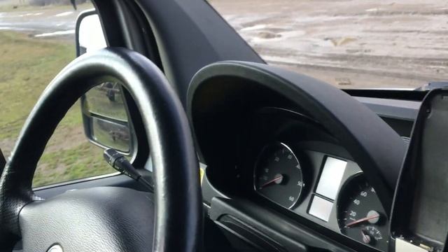 Обзор Volkswagen Crafter с большими колесами! максимальная комплектация! 2008г 2,5л На продажу!!! смотреть онлайн