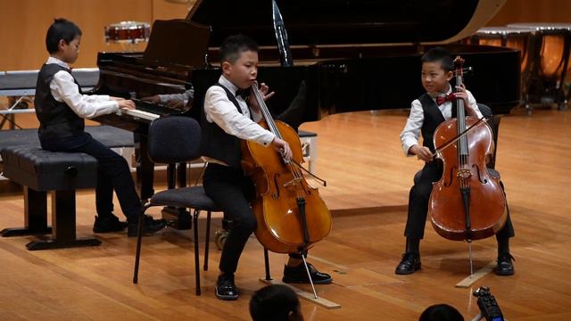 Lucas Sun, Aaron Su, Charlie Wu-Cello, Piano-Allegro from Concerto in G Minor RV 531-Antonio Vivald смотреть онлайн