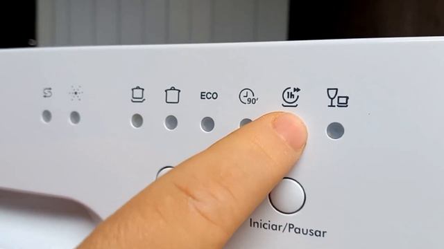 Como usar a lava louças da Philco PLL08B /resenha explicando tudo / Será que gostei ??!! смотреть онлайн