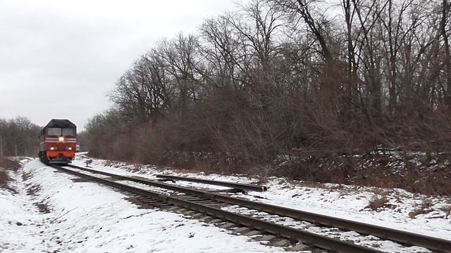 Тепловоз ТЭП70-0499 с поездом №109С Анапа — Москва