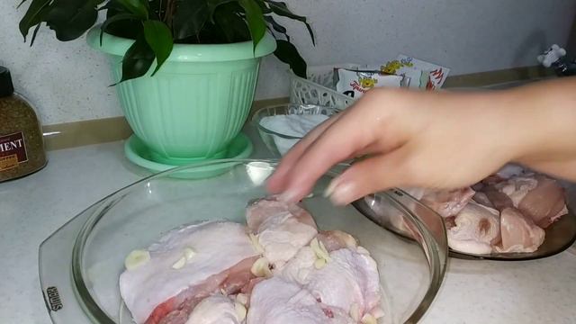 КУРИЦА в собственном соку. Очень ВКУСНО! смотреть онлайн