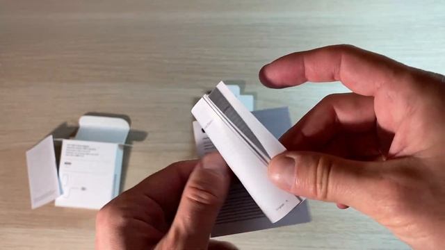 Распаковка зарядного устройства Apple 20W Power Adapter смотреть онлайн