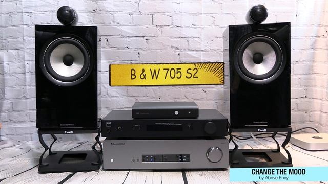 SOUND BATTLE KEF LS50 Meta VS Bowers&Wilkins 705 S2 Sound Comparison. Rock, Pop Style, Same Sound? смотреть онлайн