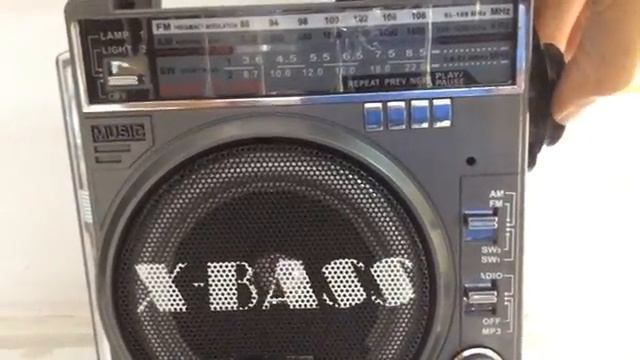 Радиоприемник MP3 плеер фонарь FUMAO FM-826U смотреть онлайн