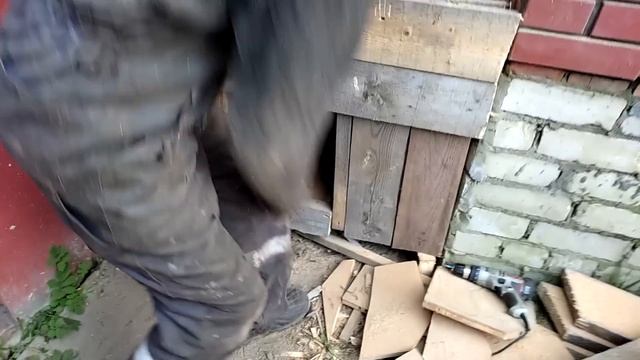 У нас новоселье. Построили новый дом для Барсы. Огород на болоте. Жизнь семьи в деревне. смотреть онлайн