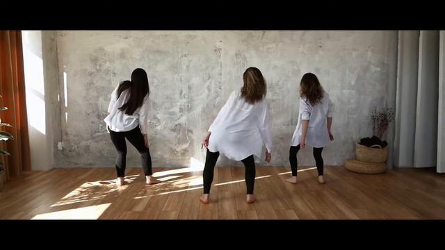 Спецпроект SHINE ON vol.3 (Женский стиль по Бачате, Salsa Picante) смотреть онлайн