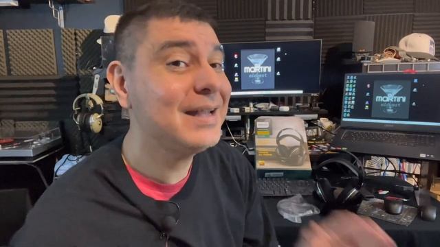 Philips SHD8850 HiFi Stereo Over-Ear RF Headphones . My thoughts & review. смотреть онлайн