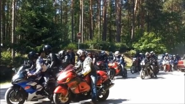 Роман Васильев. Памяти байкера. 07.08.90 - 04.06.14 . https://www.youtube.com/watch?v=HFs1laaMiWY