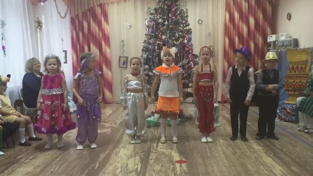 Новогодние частушки смотреть онлайн