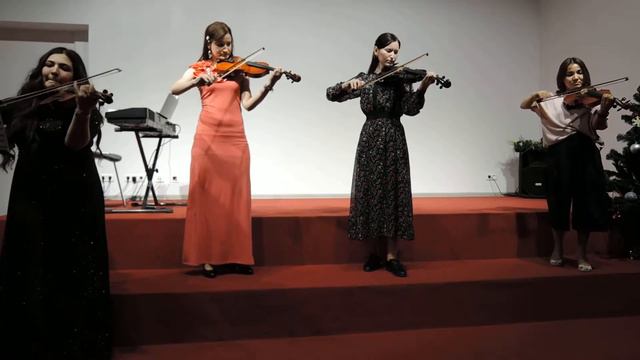 Ансамбль (1)