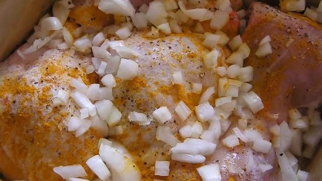 Куриные бедра в сметане № 78 Простые рецепты,кулинария. смотреть онлайн