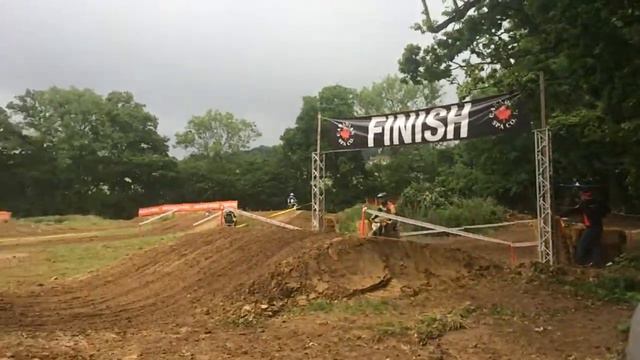 Pit Bike jump Bucci F15r Private test track смотреть онлайн
