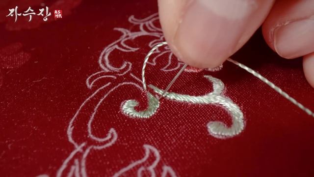 실과 바늘로 그림을 그리다, 자수장(Jasujang : Embroidery) | K-ASMR | KOREA смотреть онлайн
