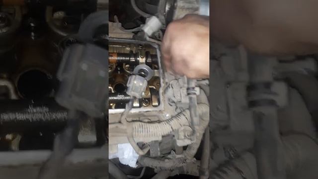 Nissan Qashqai замена прокладки клапаной крышки смотреть онлайн
