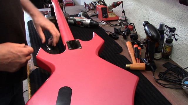 B.C. Rich Warlock Bass Restring! смотреть онлайн