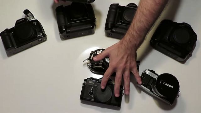 Fotocamere Canon a pellicola: EOS 1v, EOS 1nRS, EOS 1, EOS 3, T90, F-1, A-1, AE-1p смотреть онлайн