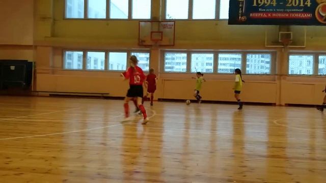 ФК Минск Девочки-2005 тренировка 31 января 2015 (смена 1) смотреть онлайн