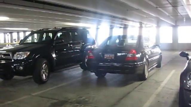 W202 C36 AMG Parking Garage смотреть онлайн