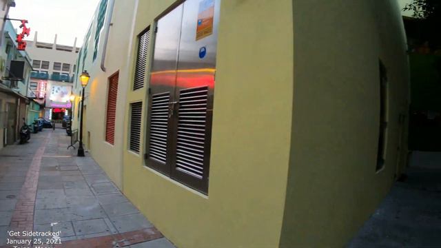 [4K China] Walking Macau: Largo Sanches Miranda - 山治美蘭打前地 - Taipa Village смотреть онлайн