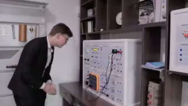 Практические занятия на стенде в колледже! смотреть онлайн