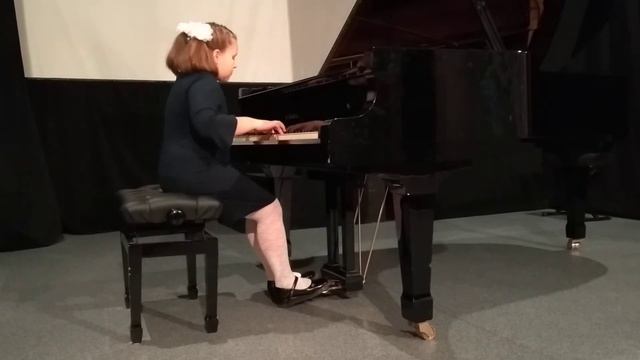 VID АДЫШКИНА ИРИНА 9 лет С любовью к полифонии БАХ Менуэт ДИАБЕЛЛИ Сонатина Фа мажор 2и3 ч ДШИ им смотреть онлайн