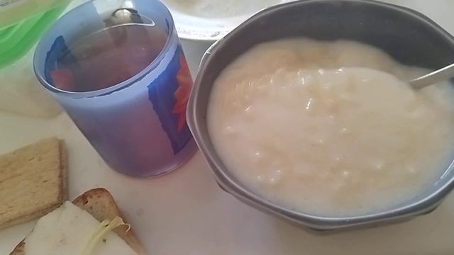 Такой интересный питательный суп ? Вермешелево - молочный падается горячий полезен даже детям ??!