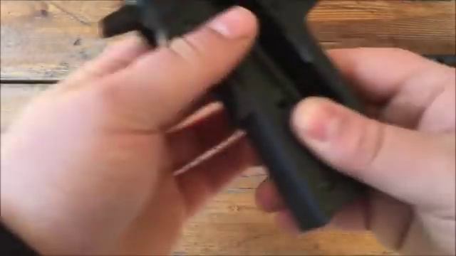 Colt Government 1911 A1 Review / Test Co2 4,5mm Diabolo смотреть онлайн