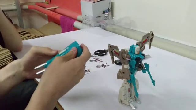 Обзор трансформера Braincave - Titans Return - Oversize class - WEI JIANG. Музей РТ. смотреть онлайн