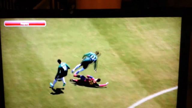 PES 14 (( MESSI RED CARD)) смотреть онлайн